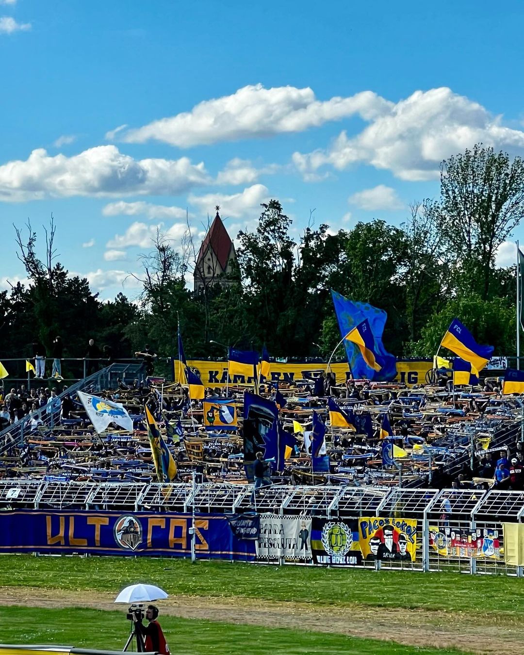 1. FC Lokomotive Leipzig – BSG Chemie Leipzig 0-2 (8)