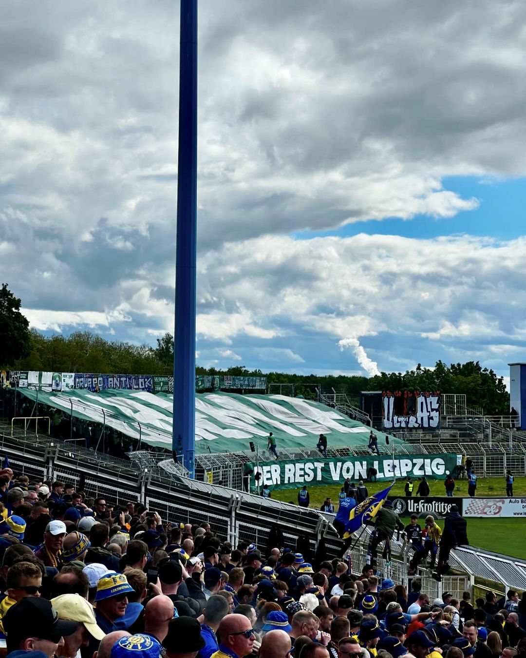 1. FC Lokomotive Leipzig – BSG Chemie Leipzig 0-2 (7)