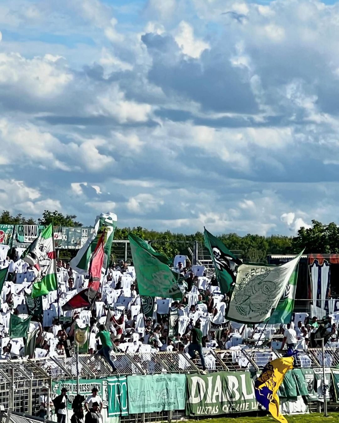 1. FC Lokomotive Leipzig – BSG Chemie Leipzig 0-2 (9)
