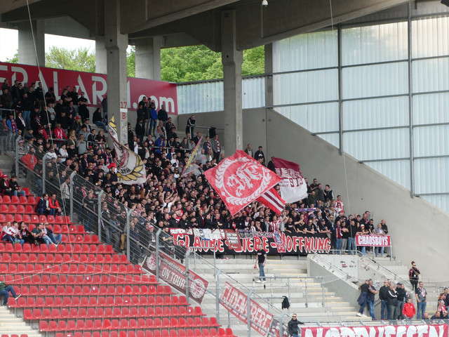 Kickers Offenbach – KSV Hessen Kassel 1-2 (1)