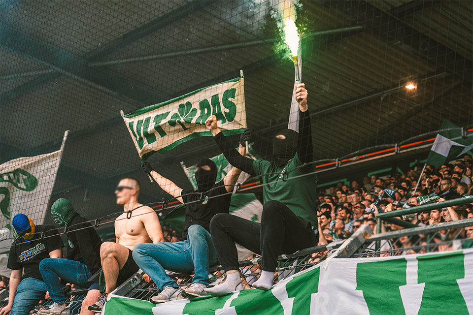 SpVgg Fürth – FC Schalke 04 2-0 (69)
