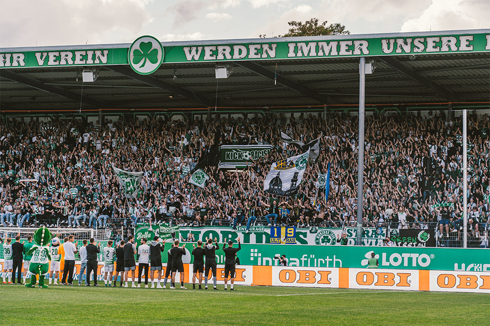 SpVgg Fürth – FC Schalke 04 2-0 (71)