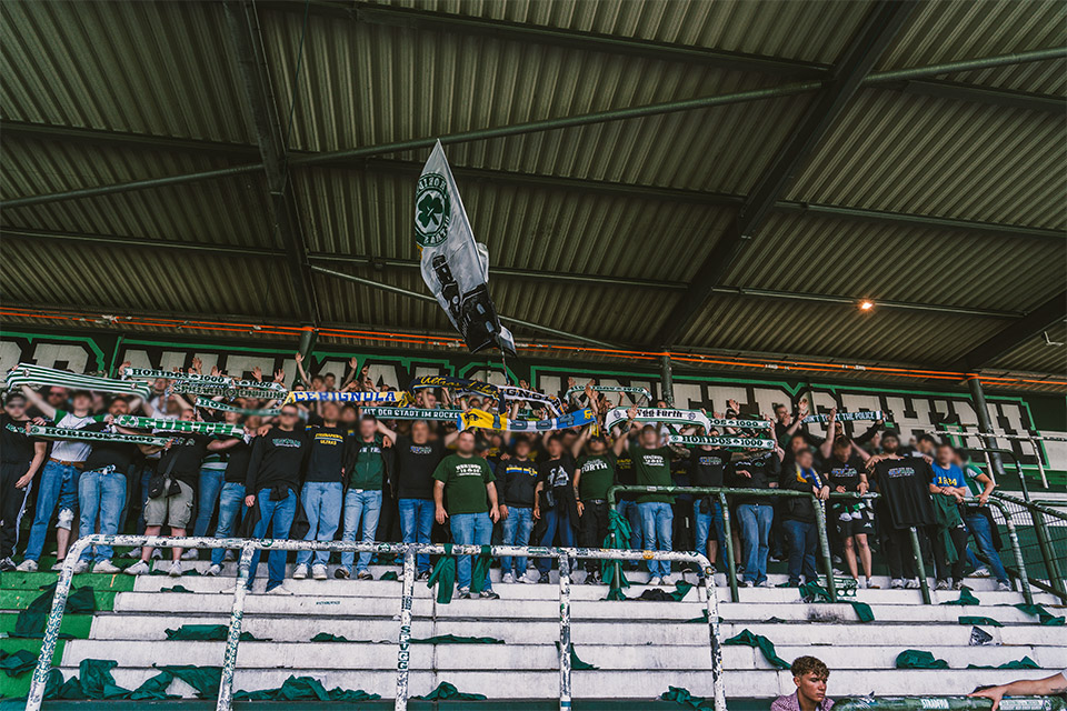 SpVgg Fürth – FC Schalke 04 2-0 (74)