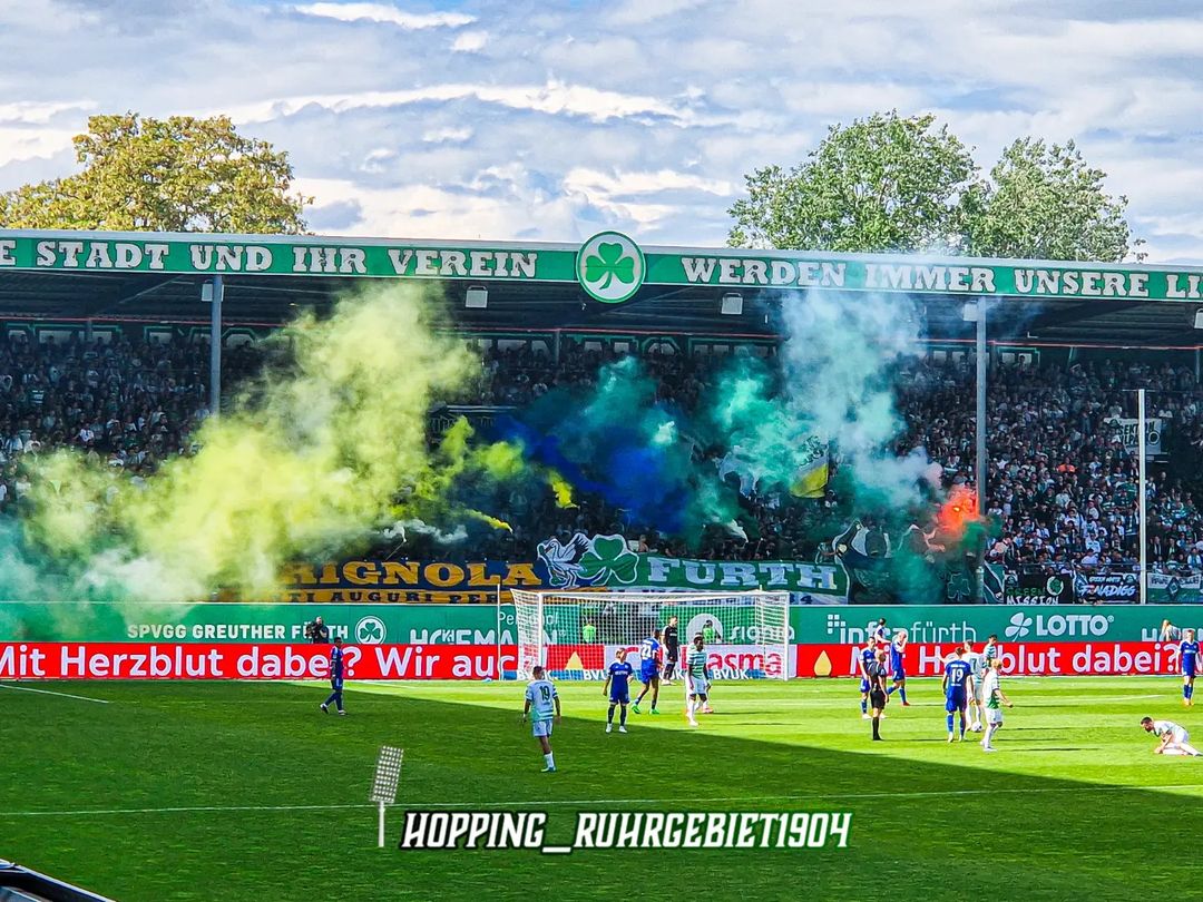 SpVgg Fürth – FC Schalke 04 2-0 (87)