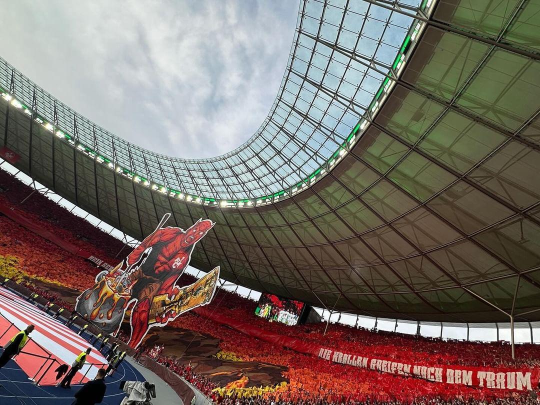 1. FC Kaiserslautern – Bayer 04 Leverkusen 0-1 (54)