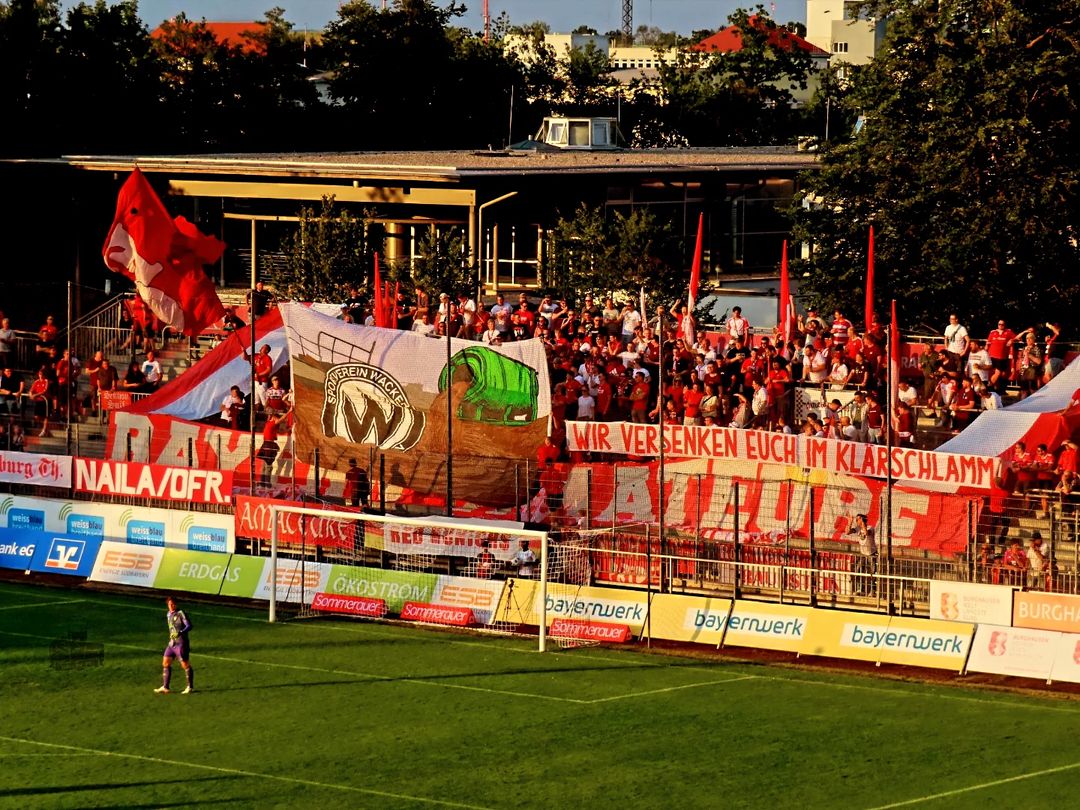 Wacker Burghausen – FC Bayern München II 0-1 (5)
