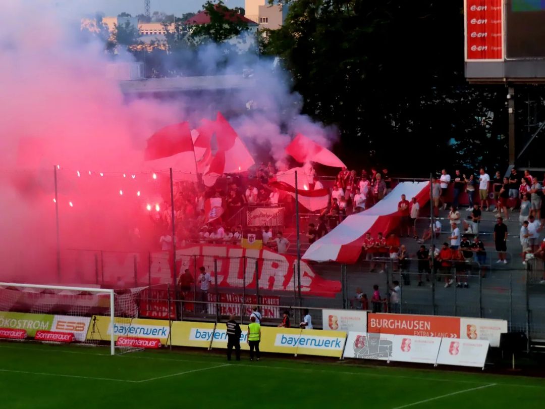Wacker Burghausen – FC Bayern München II 0-1 (9)