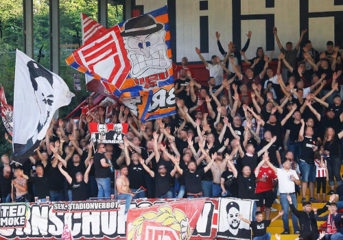 Sportfreunde Siegen – SV Lippstadt 08 2-1