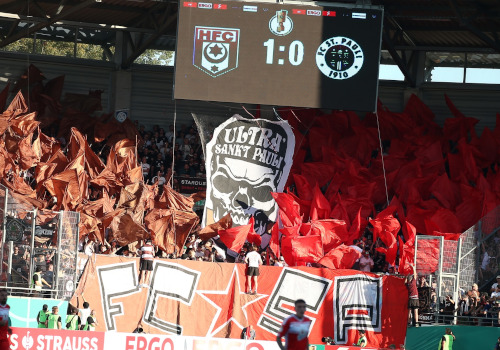 Hallescher FC – FC St. Pauli 2:3 n.V.