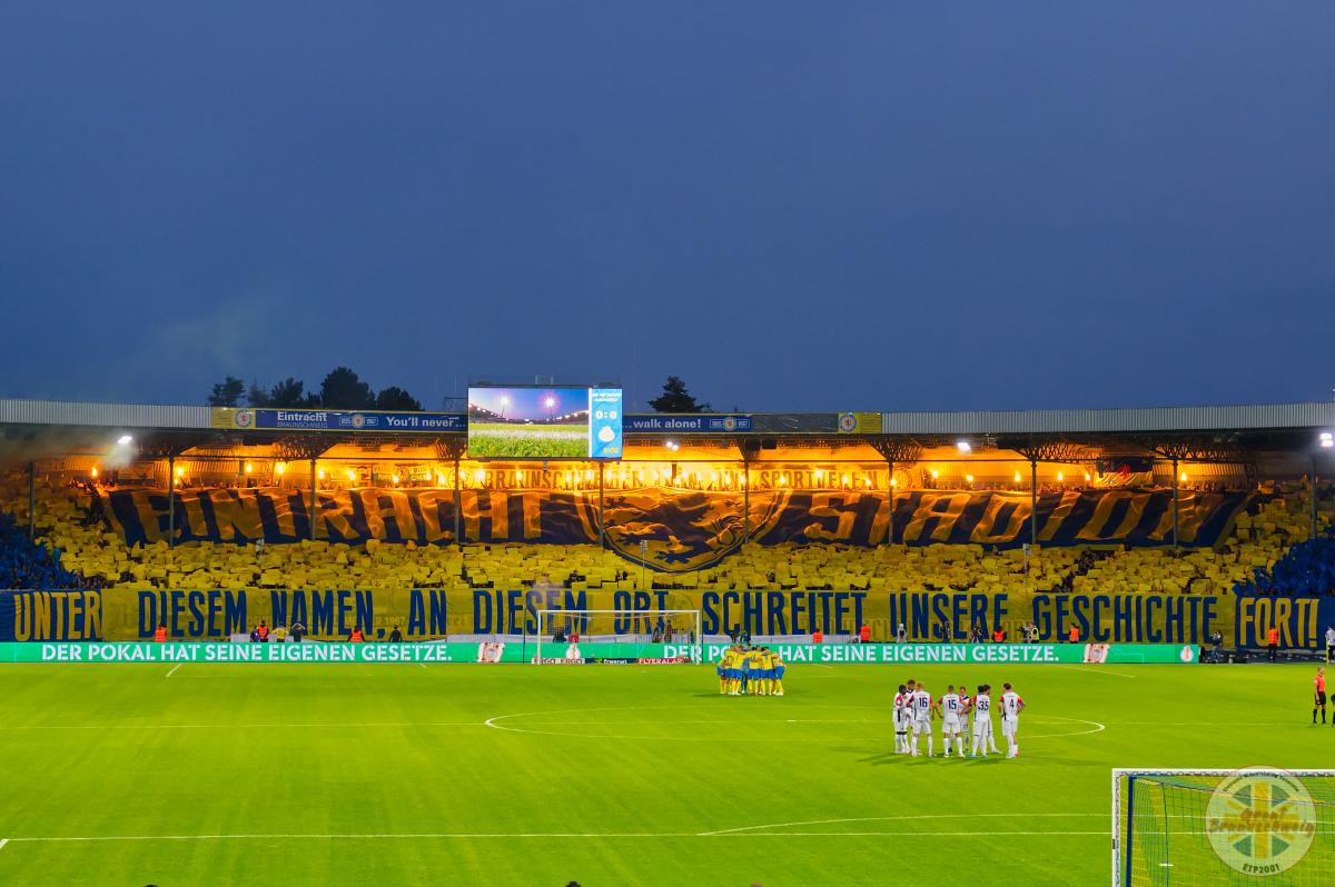Eintracht Braunschweig – Eintracht Frankfurt 1-4 (8)