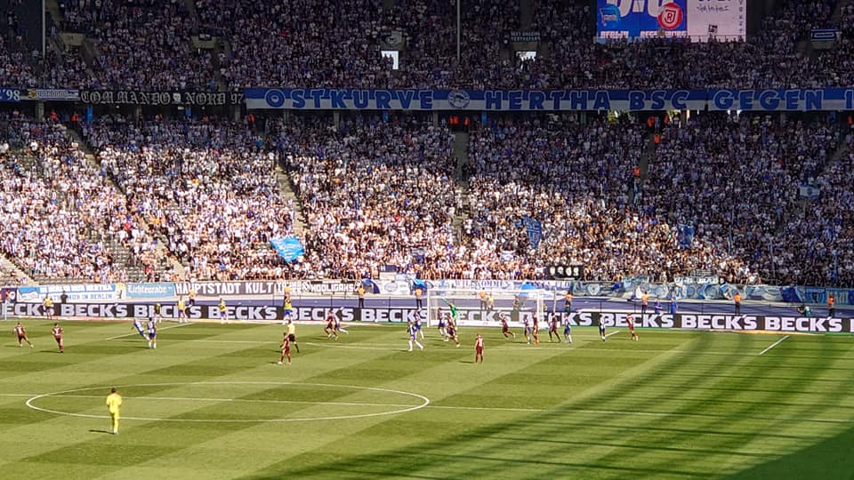 Hertha BSC – SSV Jahn Regensburg 2-0 (4)