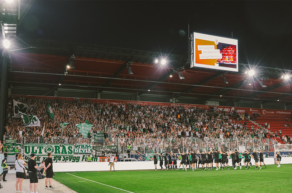SSV Jahn Regensburg – SpVgg Fürth 0-4 (4)