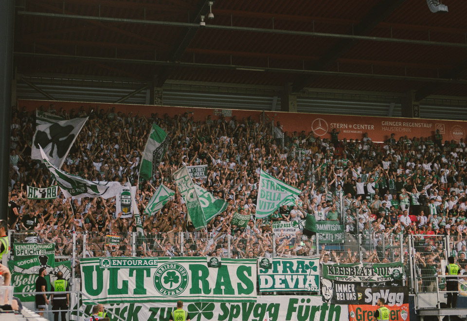 SSV Jahn Regensburg – SpVgg Fürth 0-4 (19)
