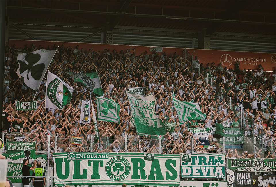 SSV Jahn Regensburg – SpVgg Fürth 0-4 (25)