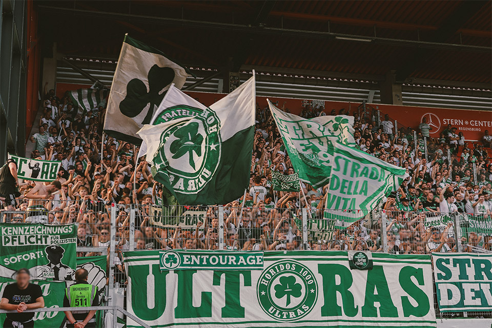 SSV Jahn Regensburg – SpVgg Fürth 0-4 (31)