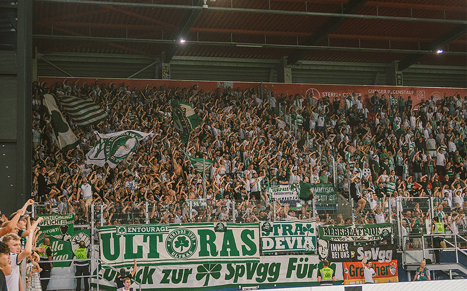 SSV Jahn Regensburg – SpVgg Fürth 0-4 (41)