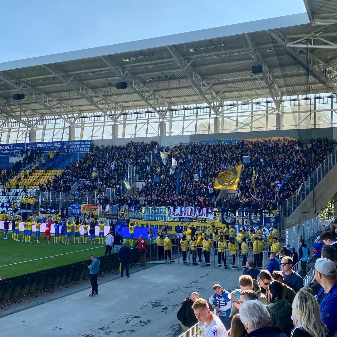 FC Carl Zeiss Jena – 1. FC Lokomotive Leipzig 0-1 (5)