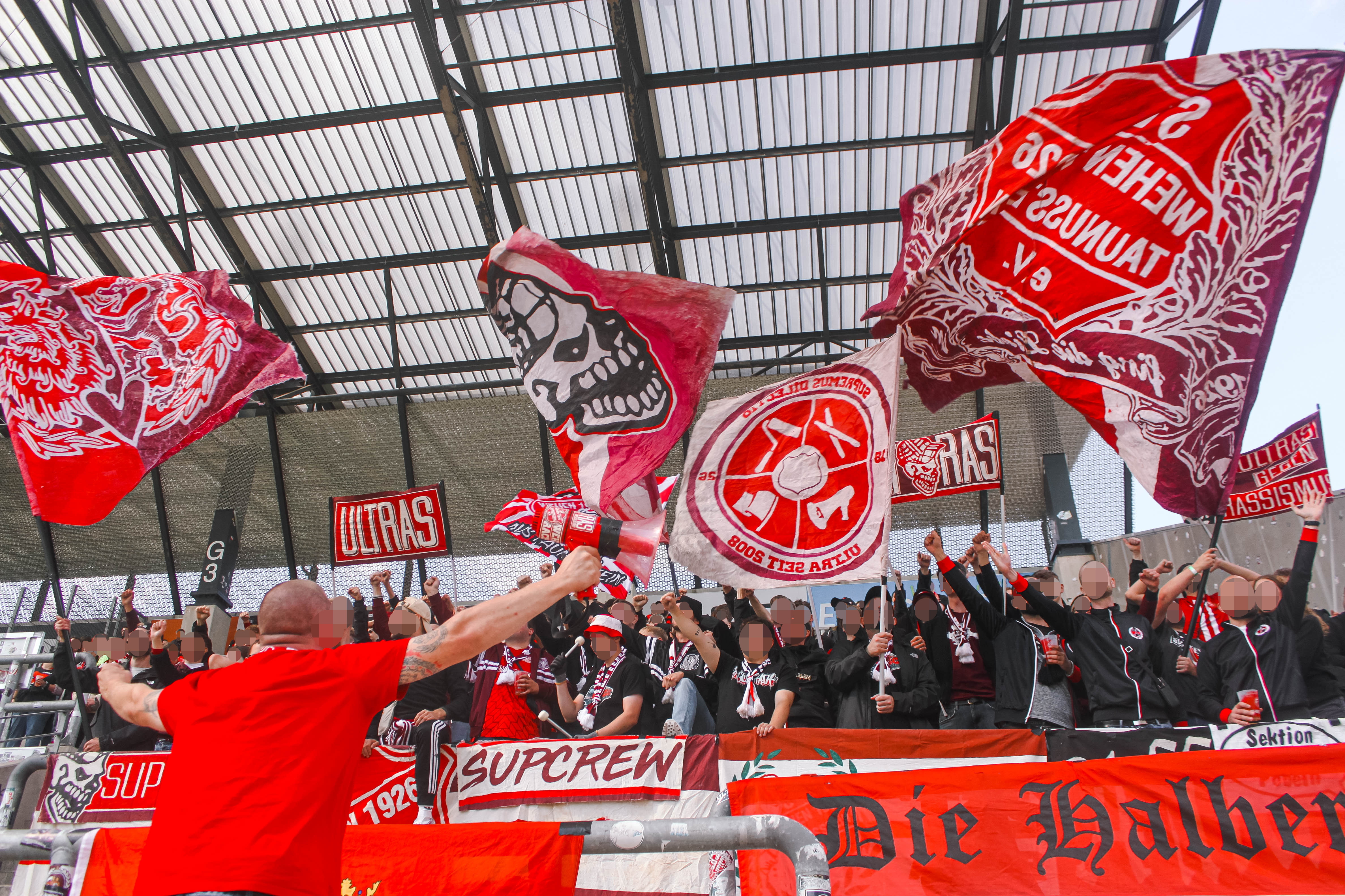 Rot-Weiss Essen – SV Wehen 0-3 (2)