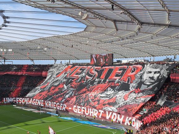 Bayer 04 Leverkusen – VfL Wolfsburg 4-3 (21)