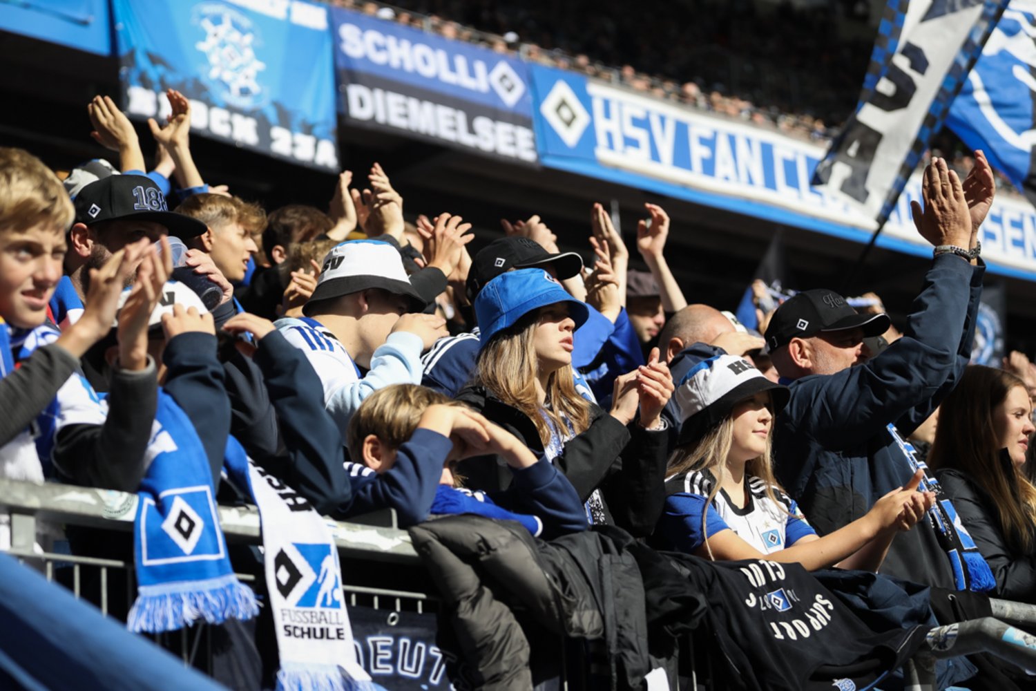 Hamburger SV – SC Paderborn (2)