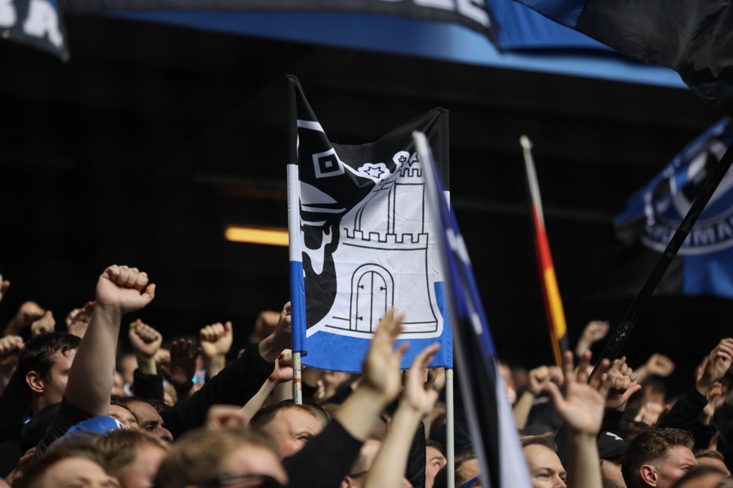 Hamburger SV – SC Paderborn (4)