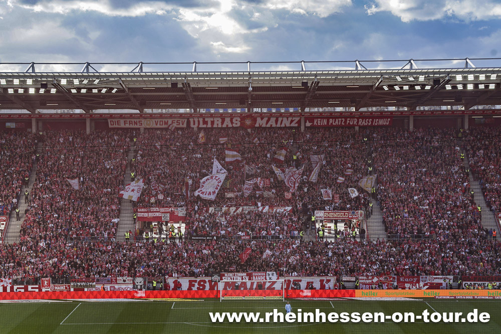 1. FSV Mainz 05 – 1. FC Heidenheim 0-2 (16)