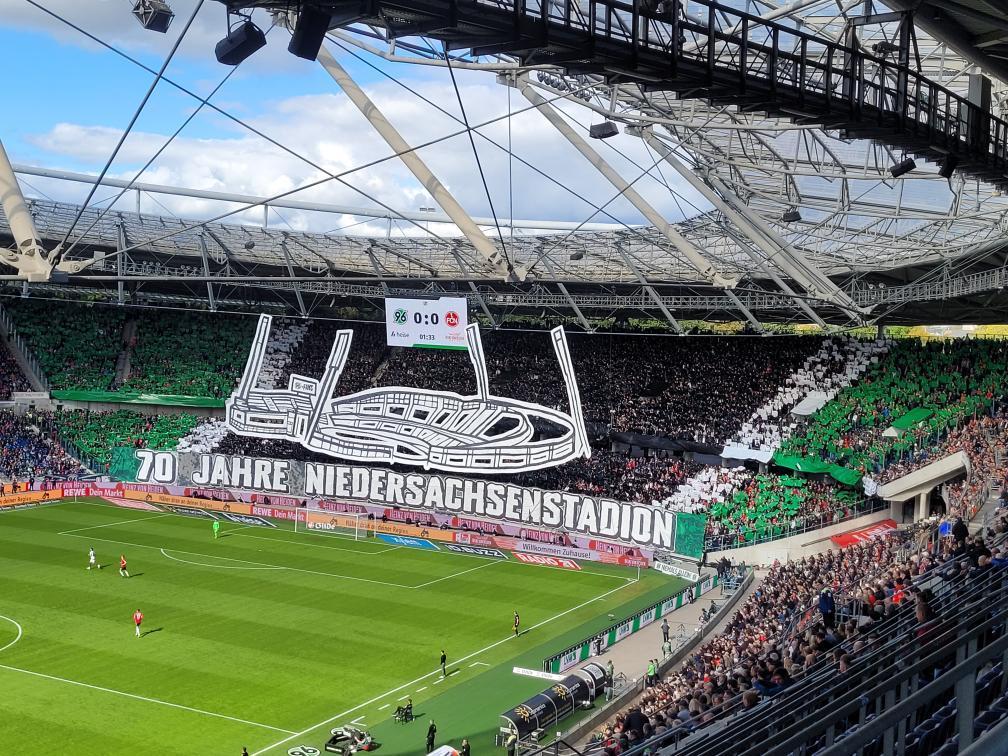 Hannover 96 – 1. FC Nürnberg 2-0 (2)
