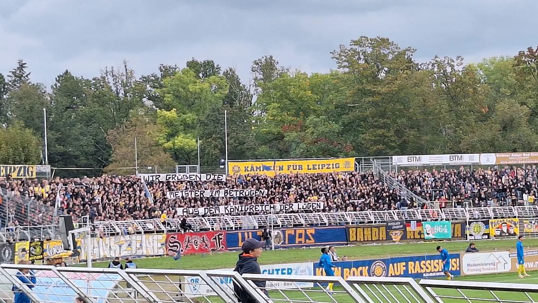 1. FC Lokomotive Leipzig – BSG Chemie Leipzig 2-0 (4)
