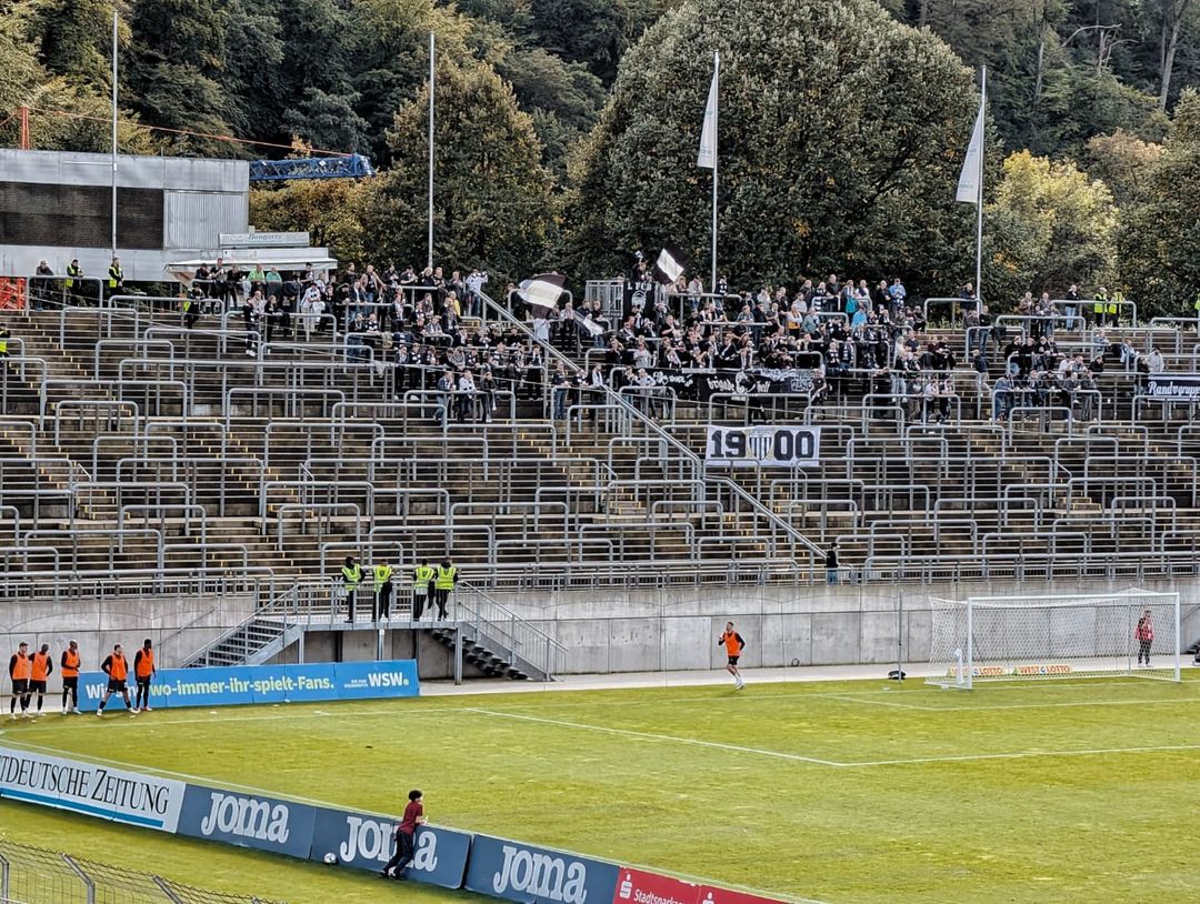 Gästefans | Wuppertaler SV – 1. FC Bocholt (05.10.2024) 1-5