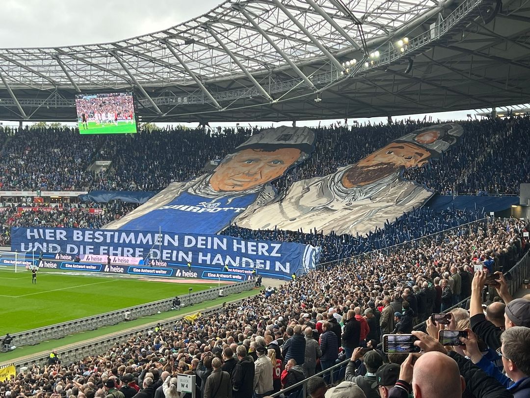 Hannover 96 – FC Schalke 04 1-0 (9)