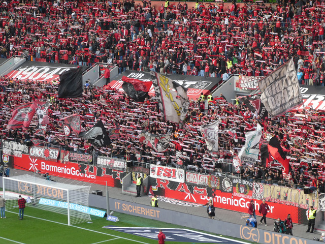 Bayer 04 Leverkusen – Eintracht Frankfurt 2-1 (12)