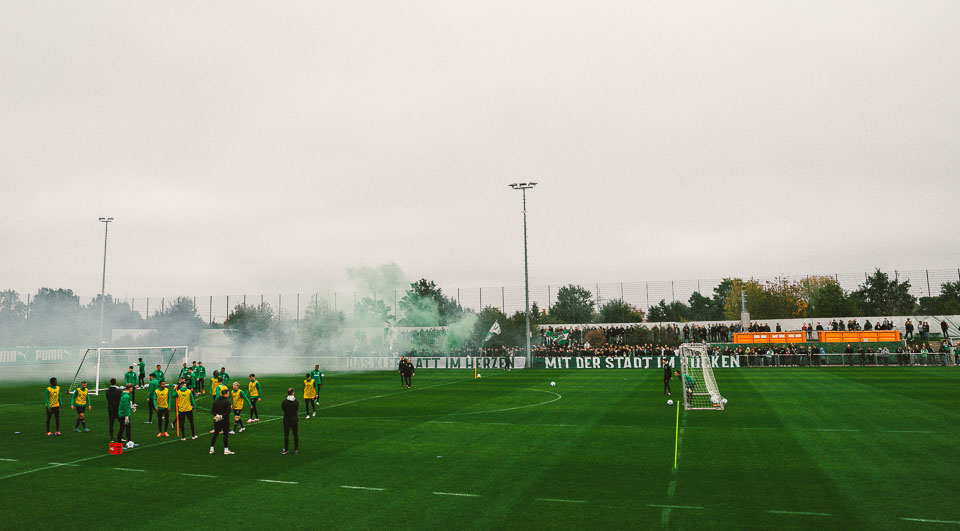 SpVgg Fürth – 1. FC Nürnberg 0-4 (16)