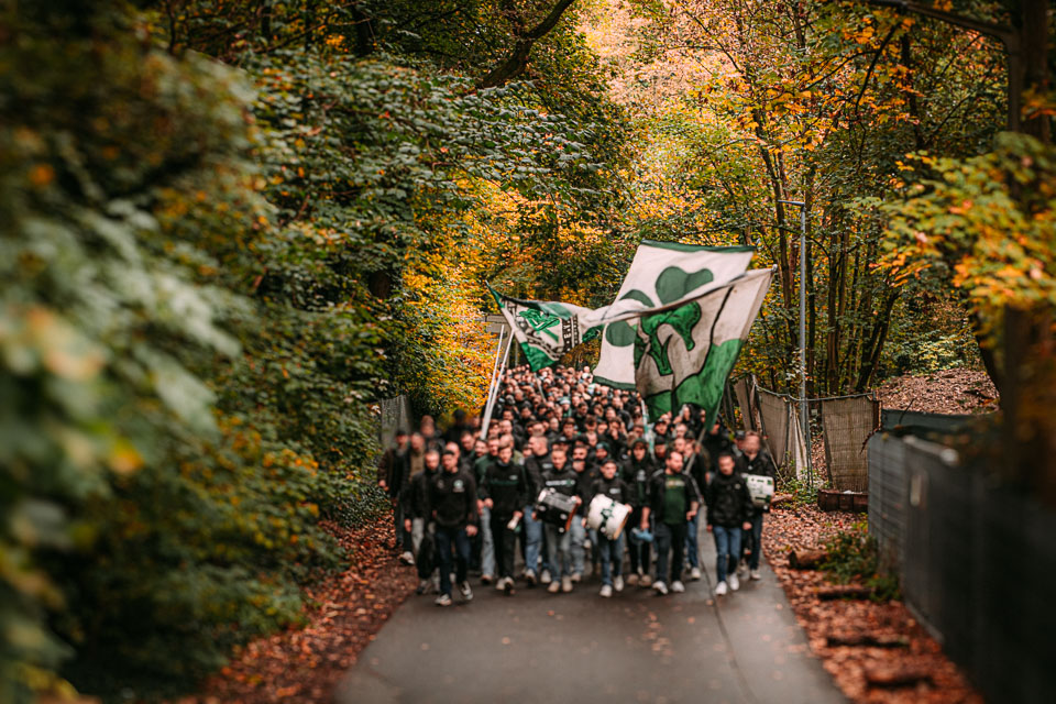 SpVgg Fürth – 1. FC Nürnberg 0-4 (19)