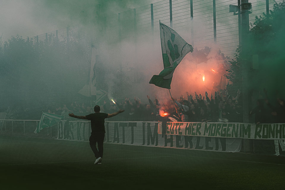 SpVgg Fürth – 1. FC Nürnberg 0-4 (20)