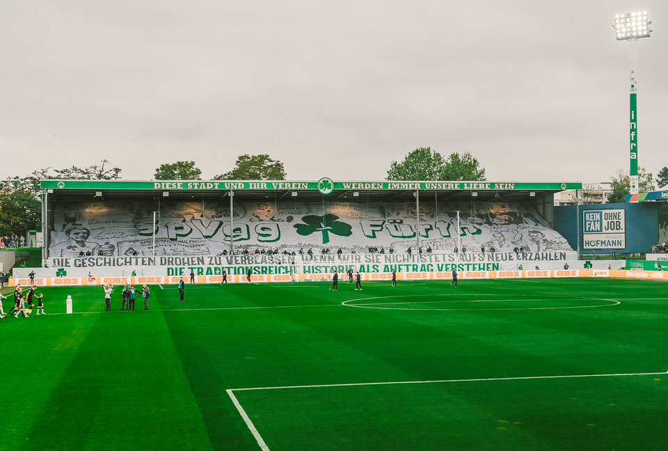SpVgg Fürth – 1. FC Nürnberg 0-4 (48)