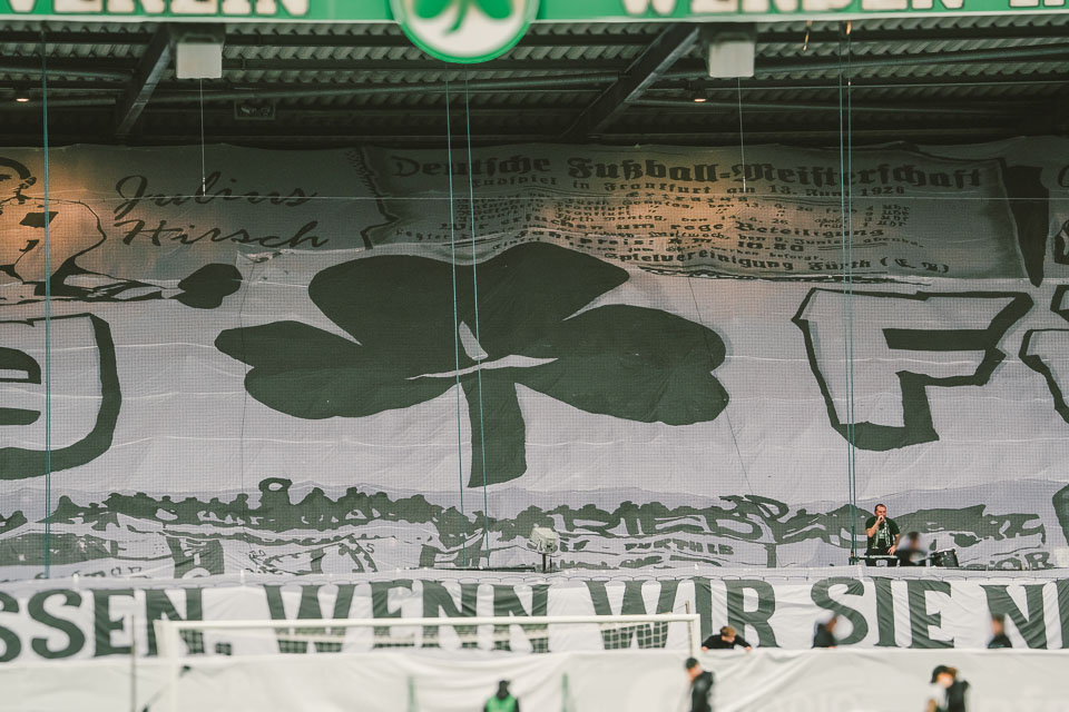 SpVgg Fürth – 1. FC Nürnberg 0-4 (56)