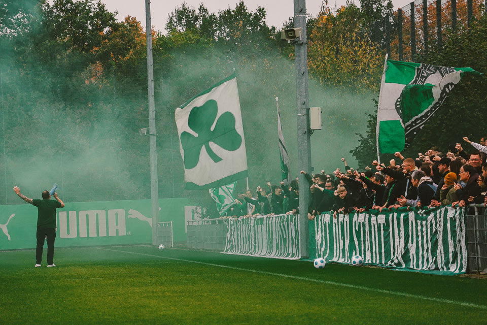 SpVgg Fürth – 1. FC Nürnberg 0-4 (59)