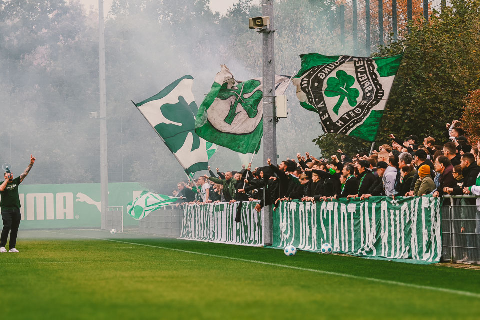 SpVgg Fürth – 1. FC Nürnberg 0-4 (60)