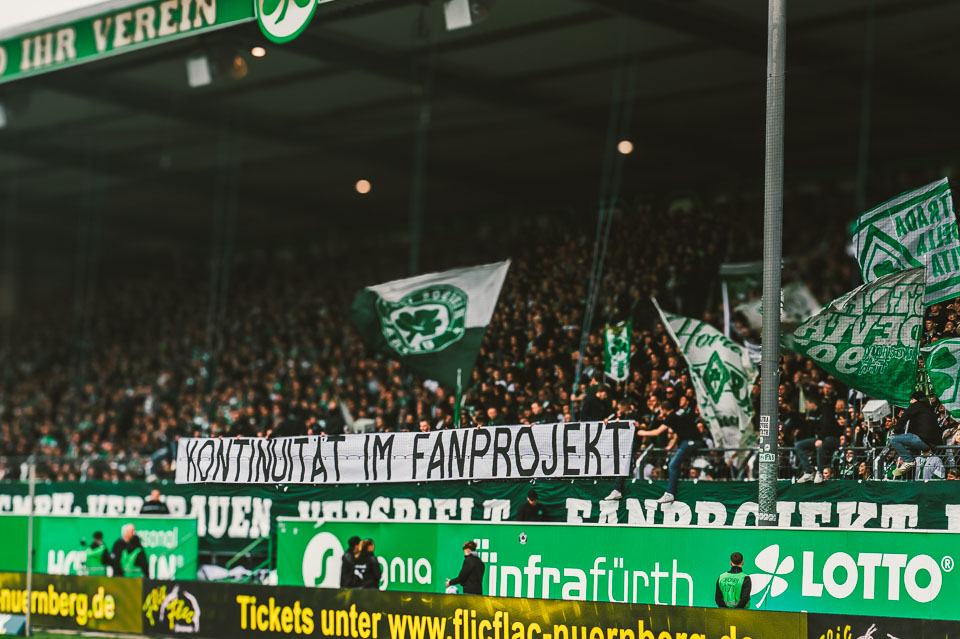 SpVgg Fürth – 1. FC Nürnberg 0-4 (61)