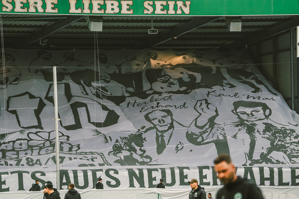 SpVgg Fürth – 1. FC Nürnberg 0-4 (69)