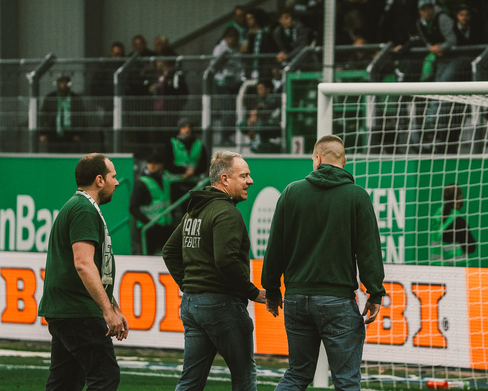 SpVgg Fürth – 1. FC Nürnberg 0-4 (72)