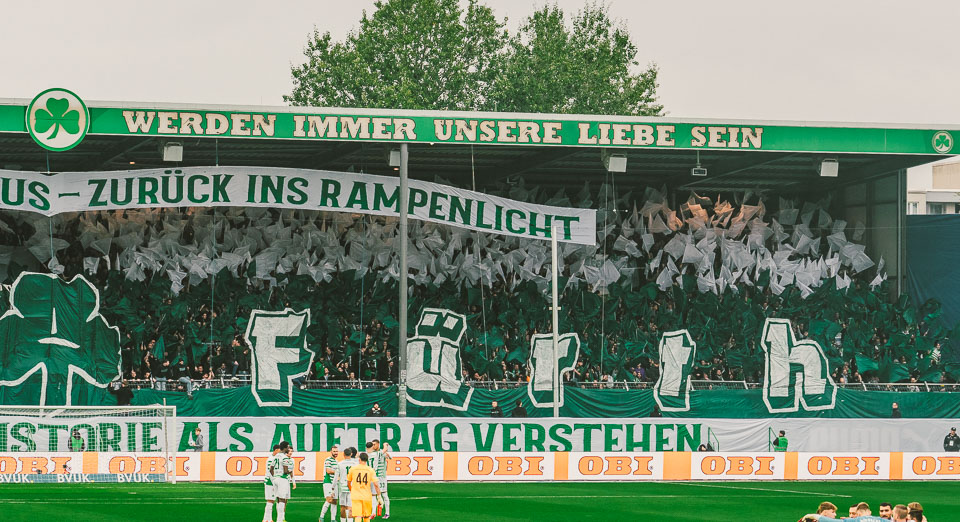 SpVgg Fürth – 1. FC Nürnberg 0-4 (73)