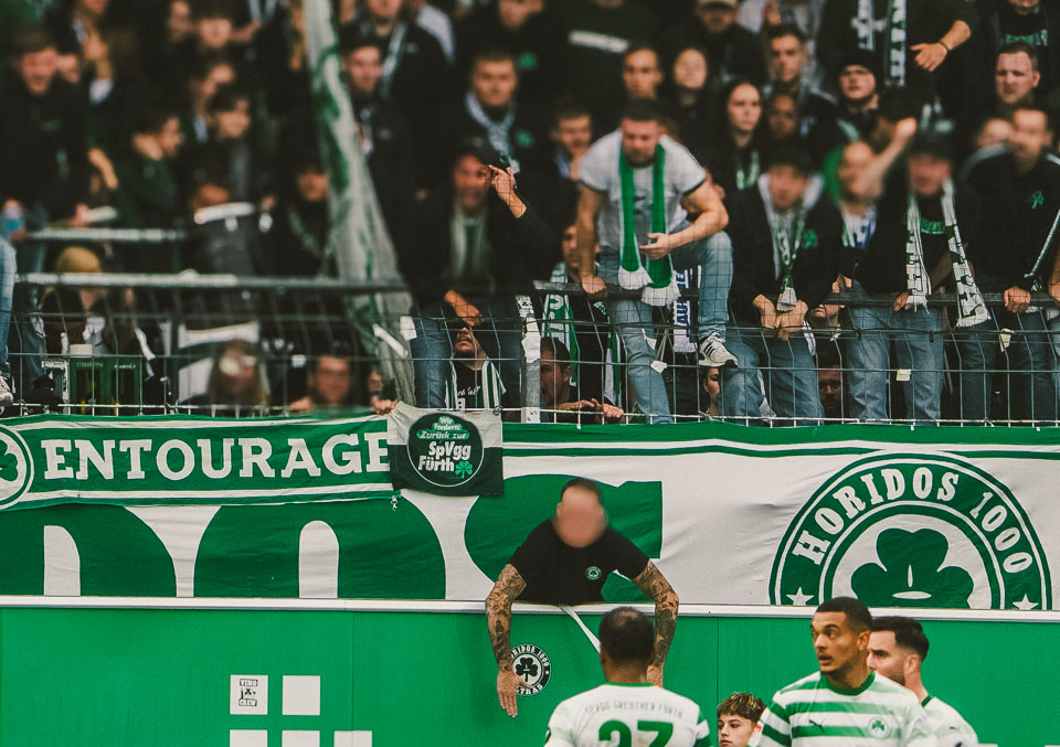 SpVgg Fürth – 1. FC Nürnberg 0-4 (74)