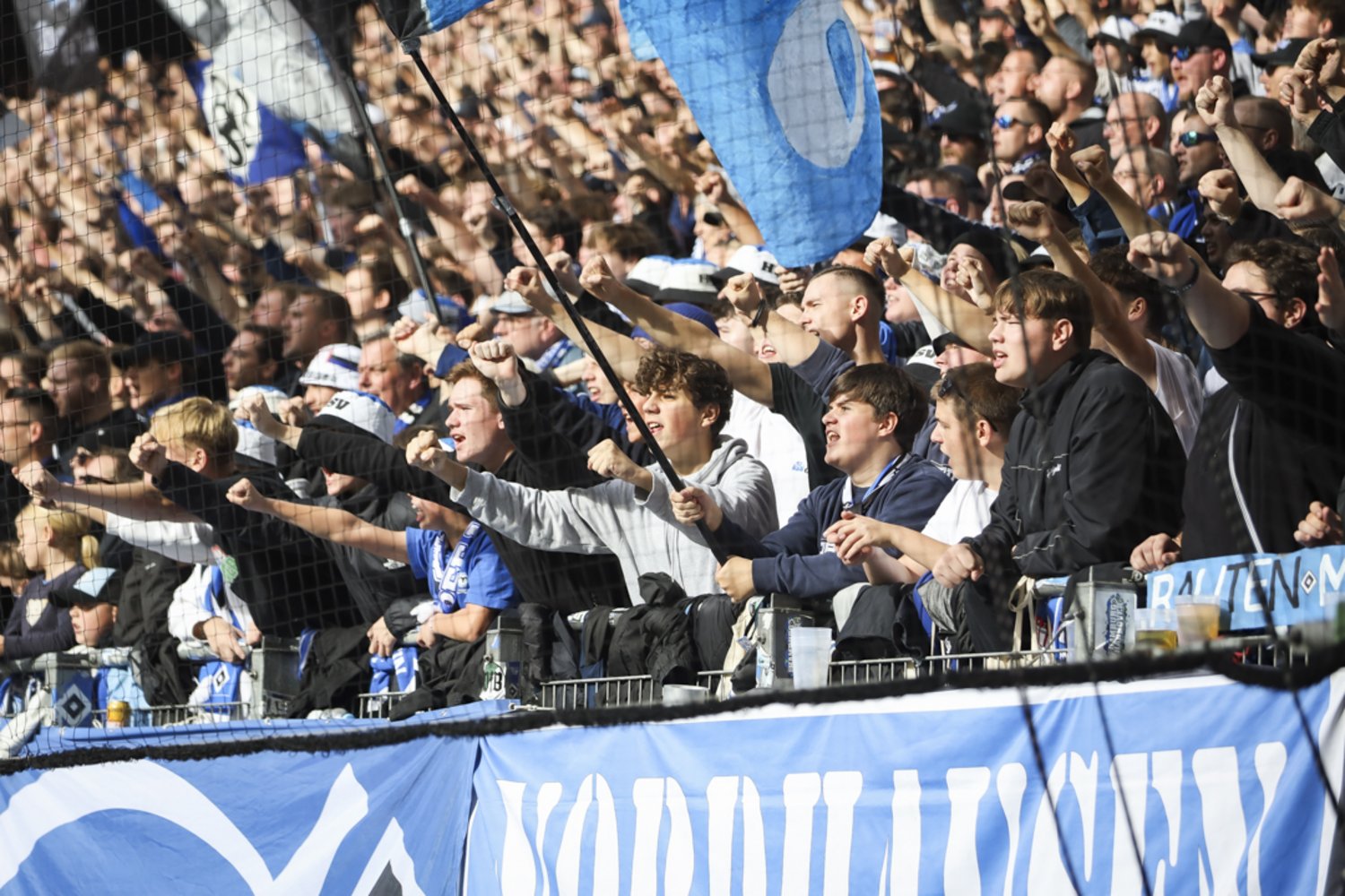 Hamburger SV – 1. FC Magdeburg 3-1 (13)