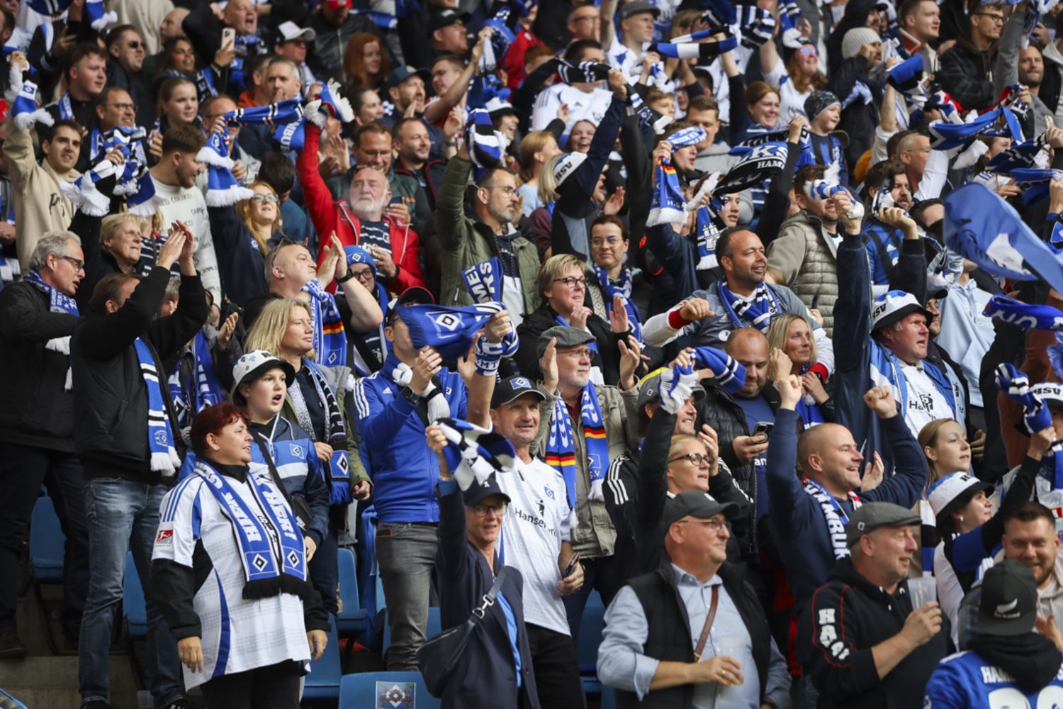 Hamburger SV – 1. FC Magdeburg 3-1 (25)