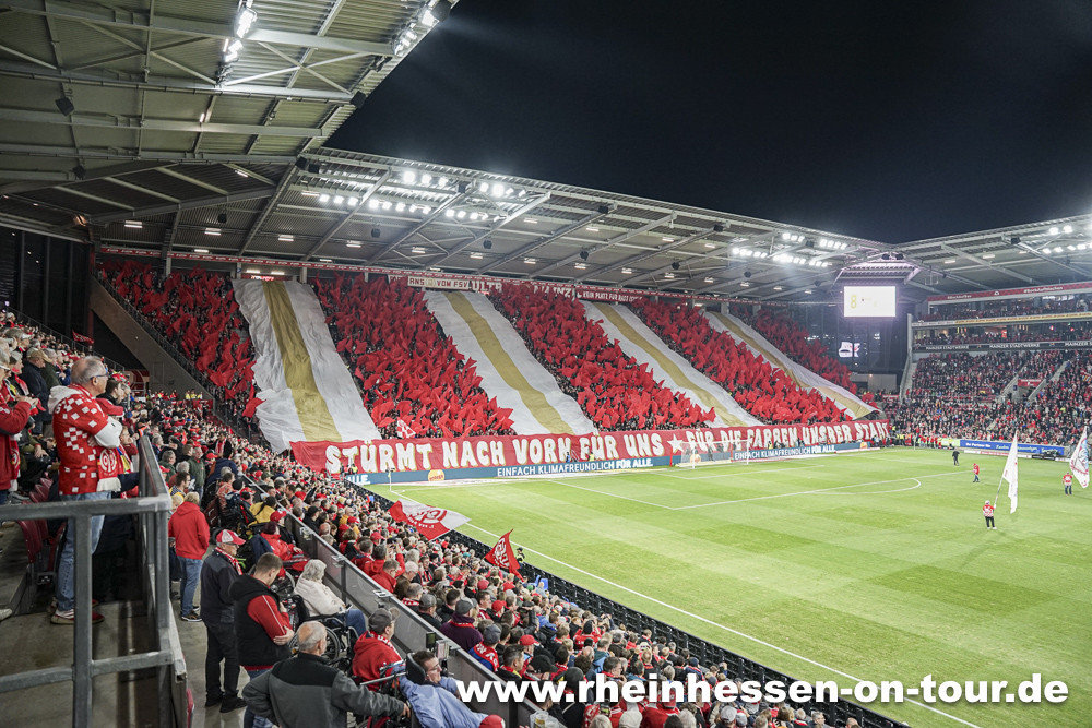 1. FSV Mainz 05 – Borussia Mönchengladbach 1-1 (14)