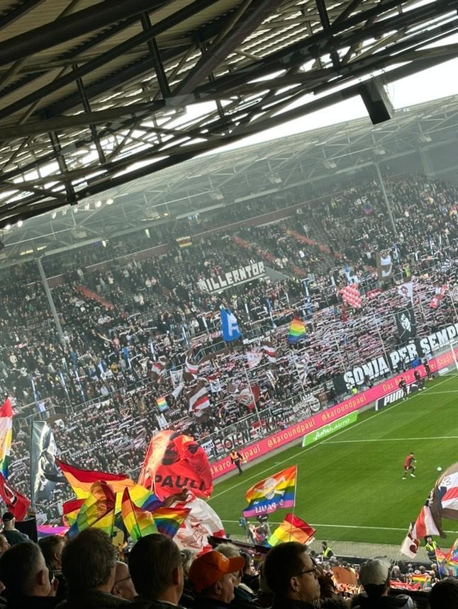 FC St. Pauli – VfL Wolfsburg (16)