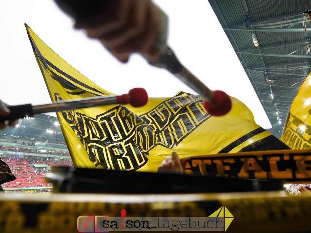 FC Augsburg – Borussia Dortmund 2-1 (8)