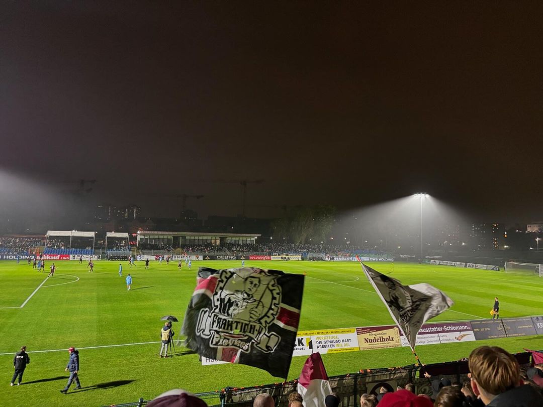 Berliner FC Dynamo – Viktoria Berlin 3-0 (1)
