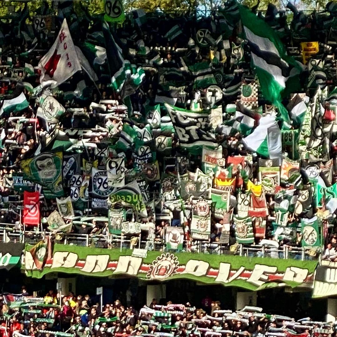 Hannover 96 – Karlsruher SC 2-1 (1)